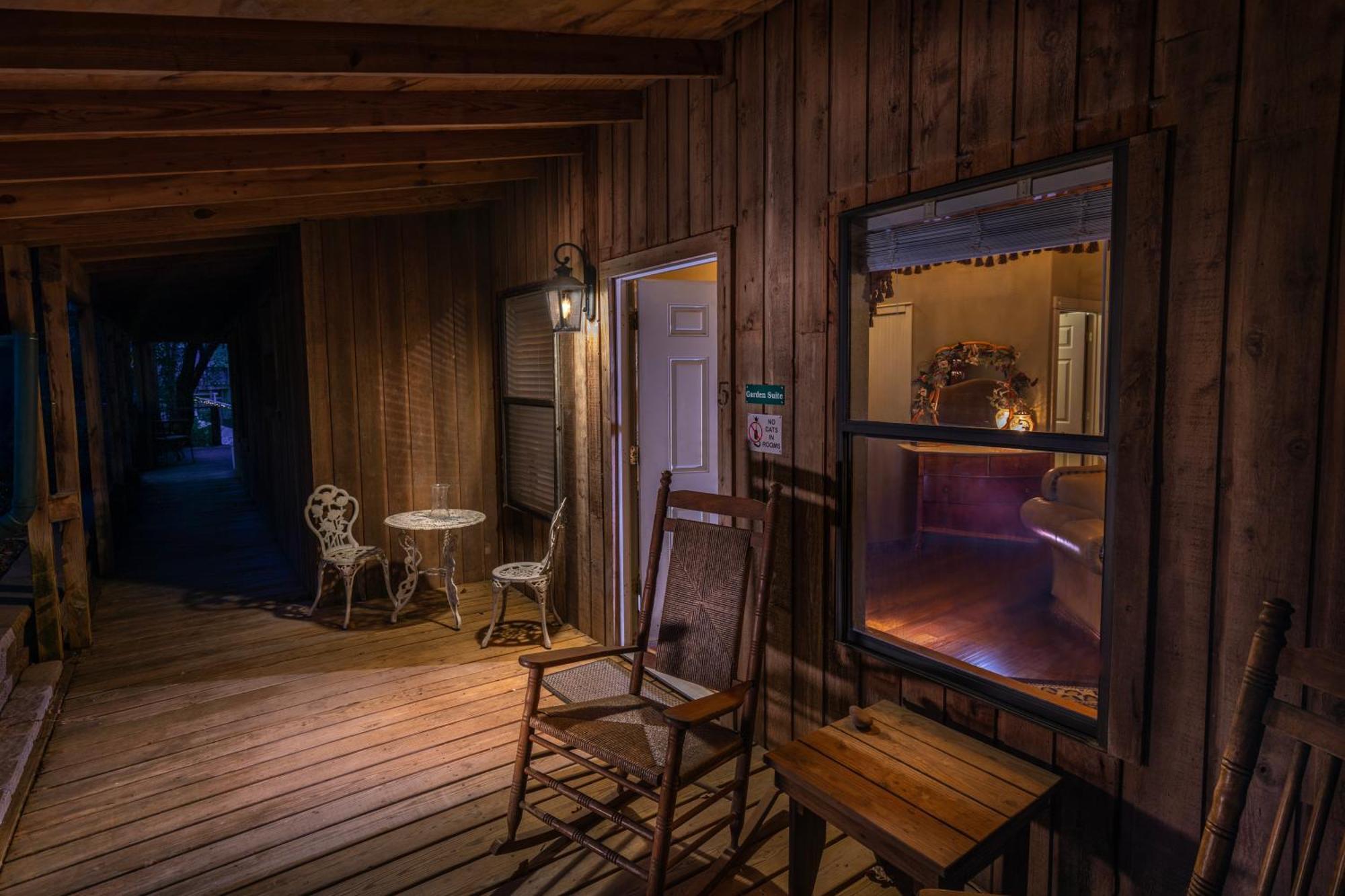 Bed And Breakfast On White Rock Creek Waco Eksteriør bilde