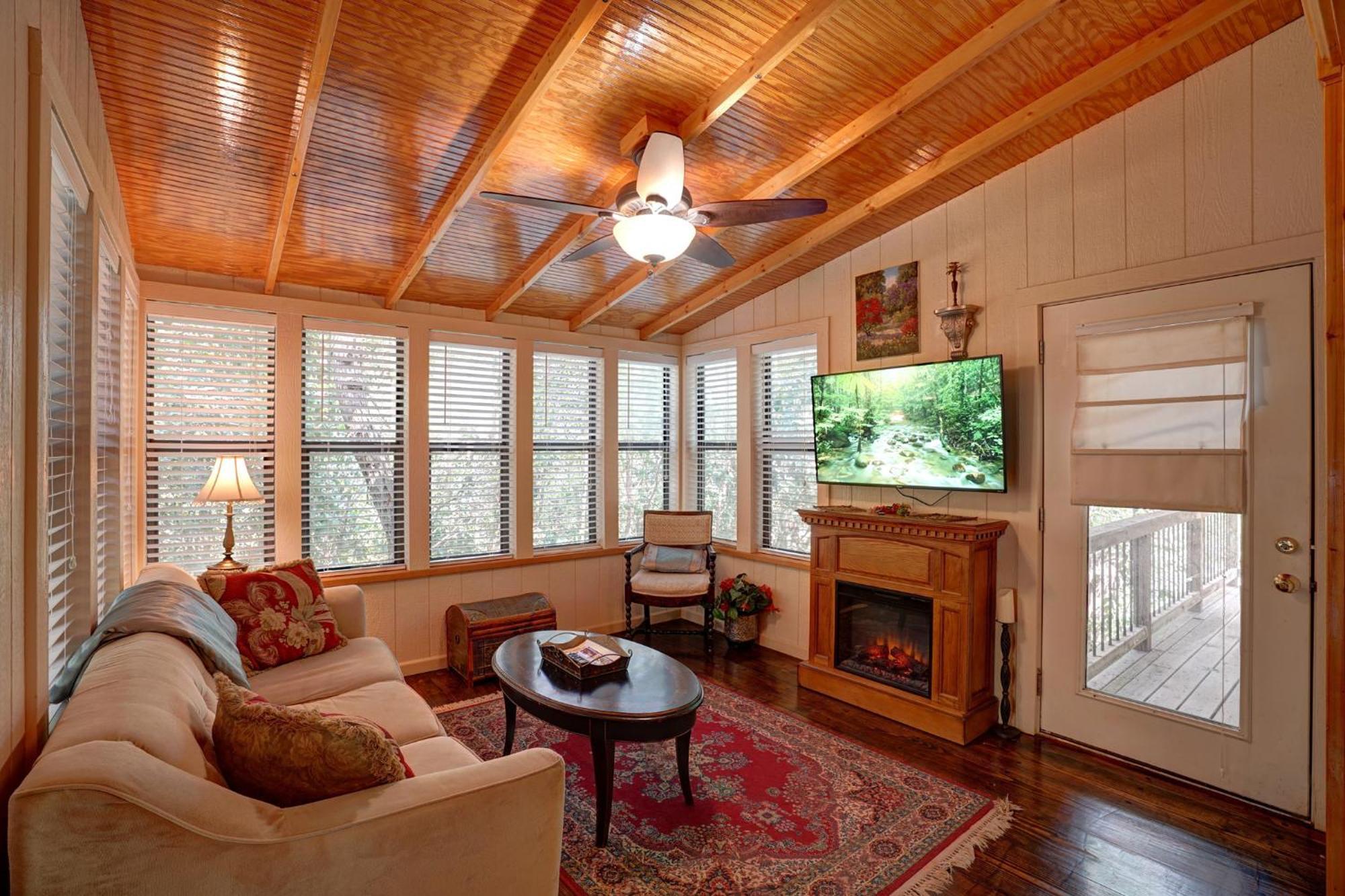 Bed And Breakfast On White Rock Creek Waco Eksteriør bilde