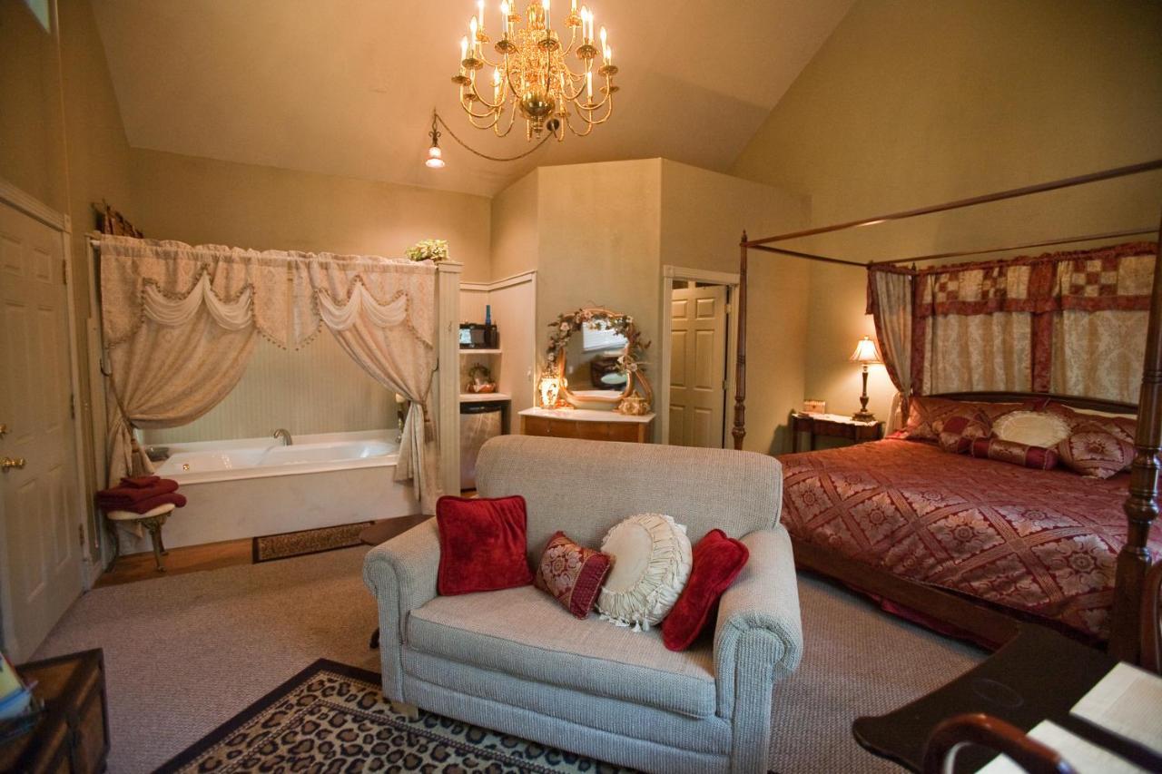 Bed And Breakfast On White Rock Creek Waco Eksteriør bilde
